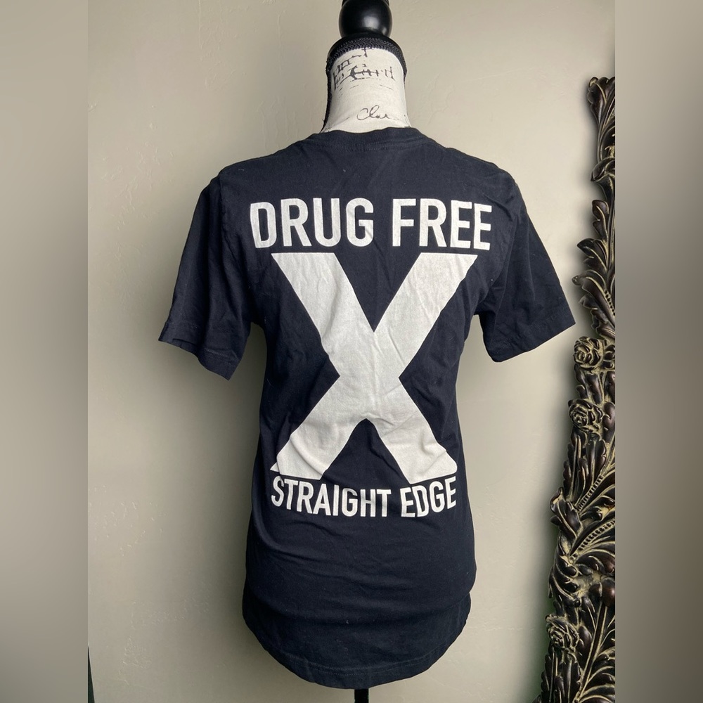 Drug Free Straight Edge sXe unisex Tshirt size Small